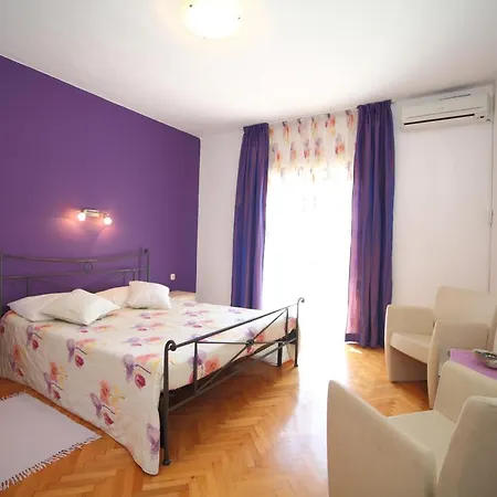Bed & Breakfast Villa Veli Nova Zavala