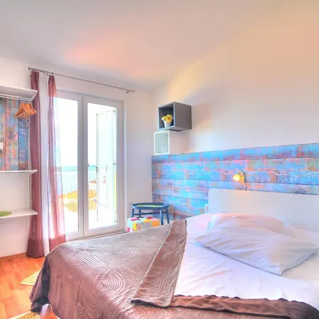 Villa Veli Nova Bed & Breakfast 3*