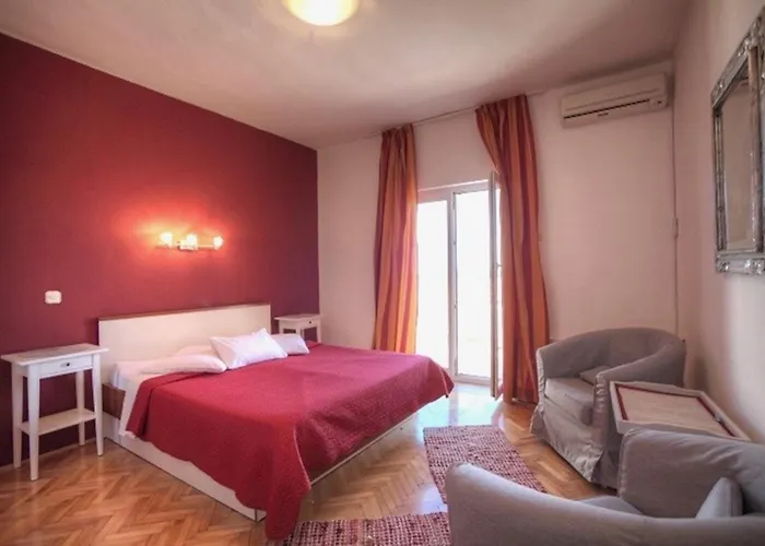 Villa Veli Nova Завала